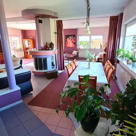 Villa Boronia Borowo Exterior foto